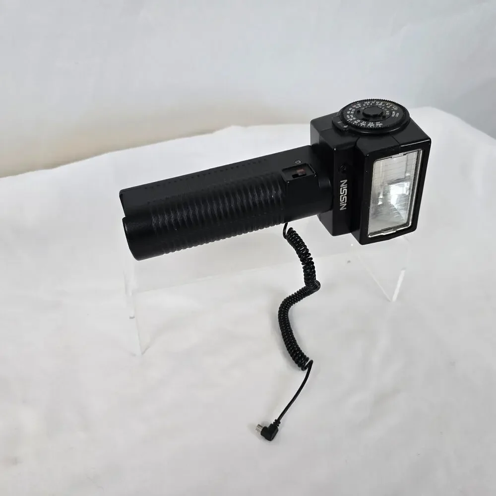 Vintage Nissin 2800G Electronic Flash Gun Untested ***Parts / Repair Only***